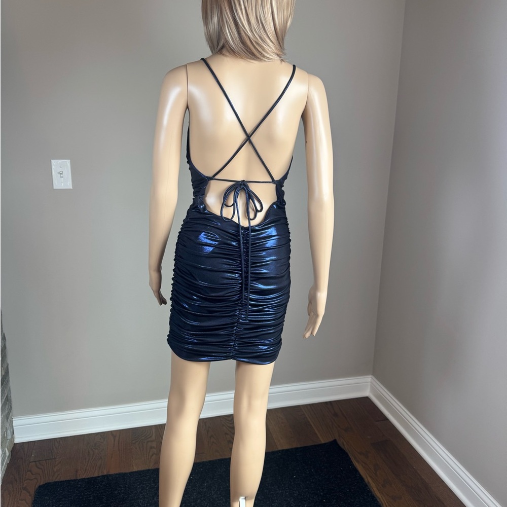 AKIRA Metallic Navy Ruched Bodycon Mini Dress Open Back Clubwear NWT - Picture 6 of 8